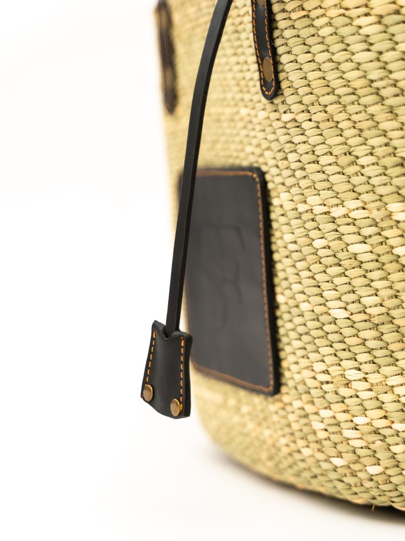 STUDIO FIT Black Medium Tote - Image 3