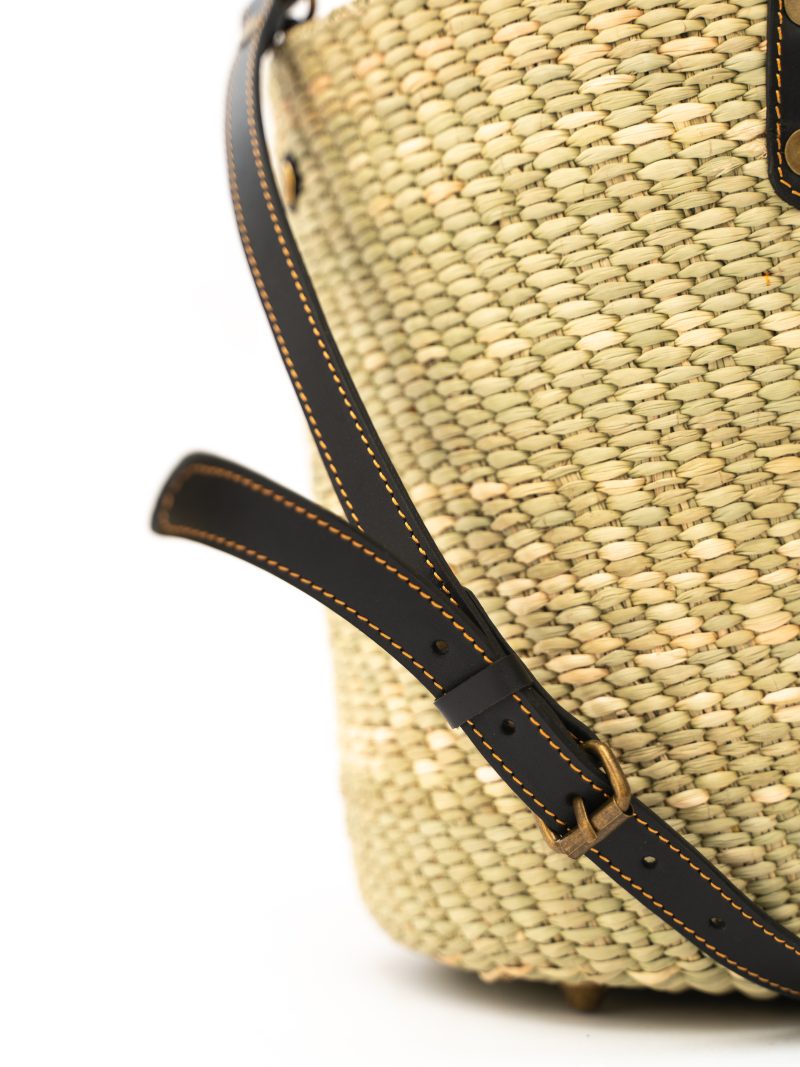STUDIO FIT Black Medium Tote - Image 5