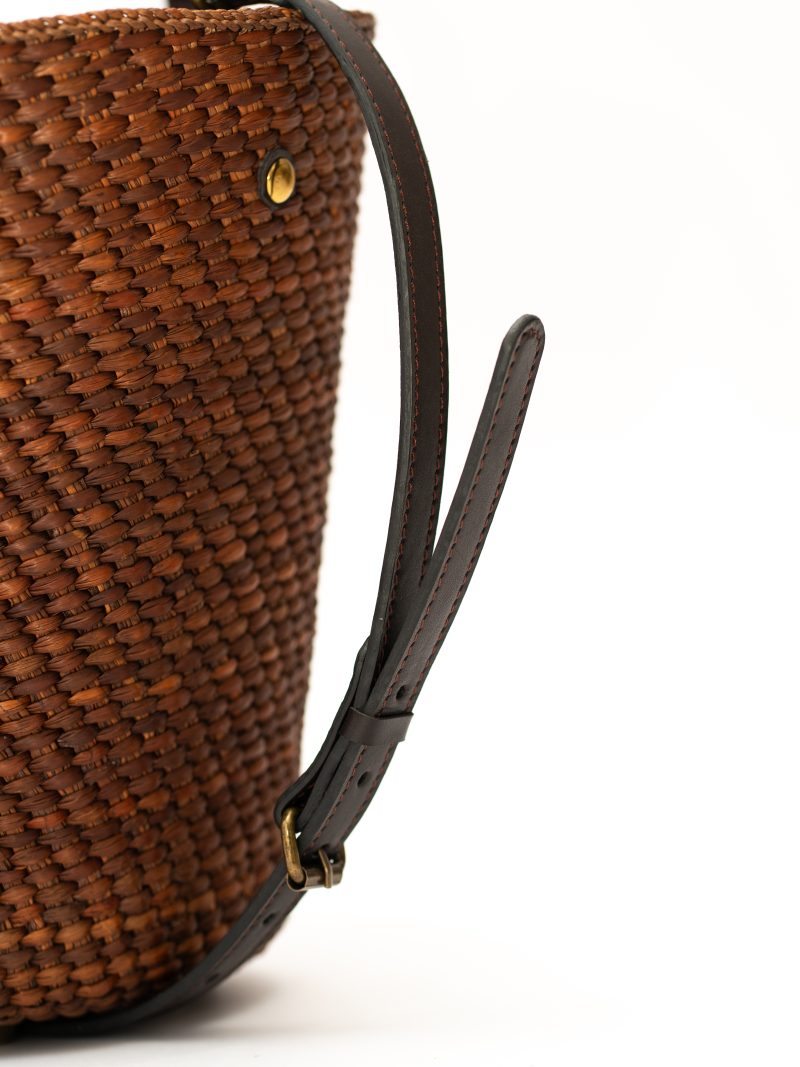 STUDIO FIT Brown Medium Tote - Image 5