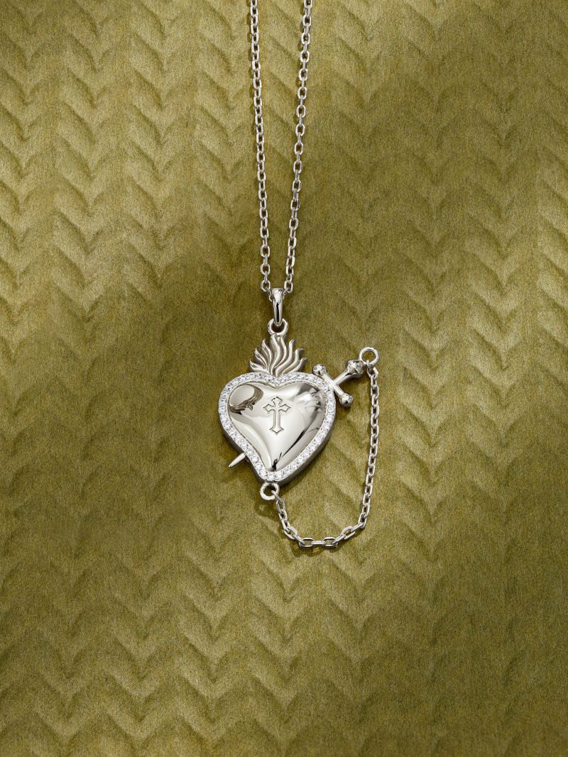Vanimy Flaming Heart With Dagger Necklace - Image 2