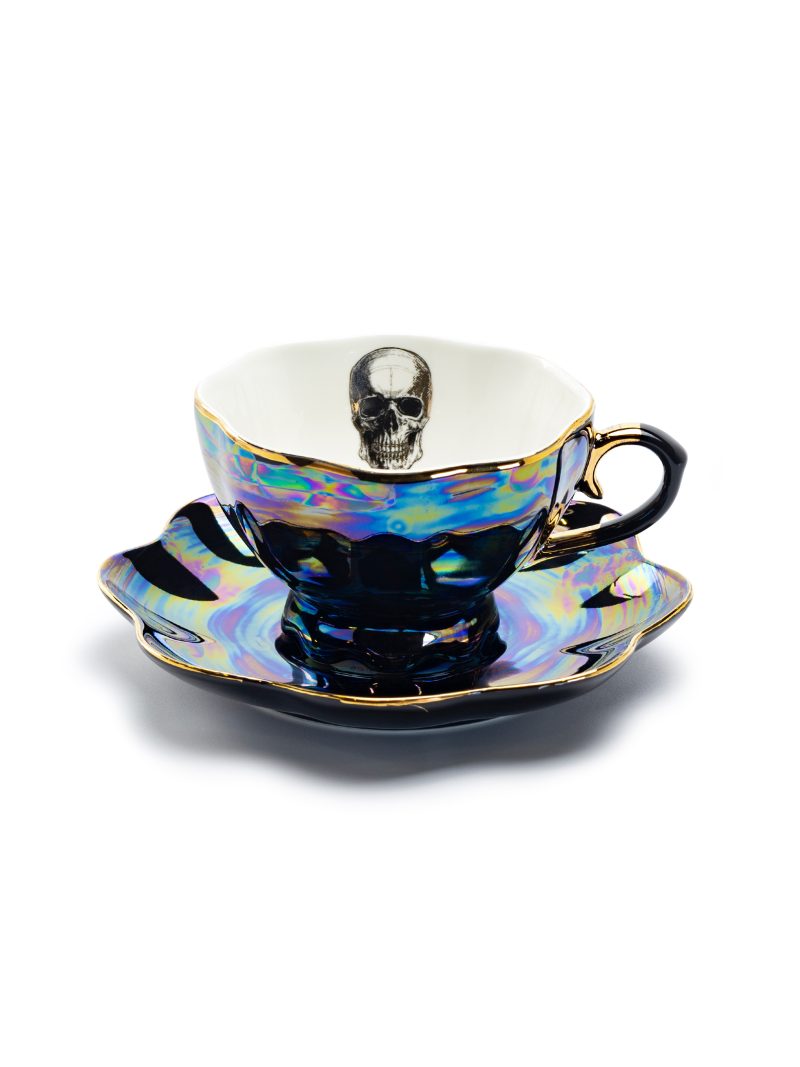 Grace Teaware Skull Black Gold 7.5oz Luster Tea Cup And Saucer