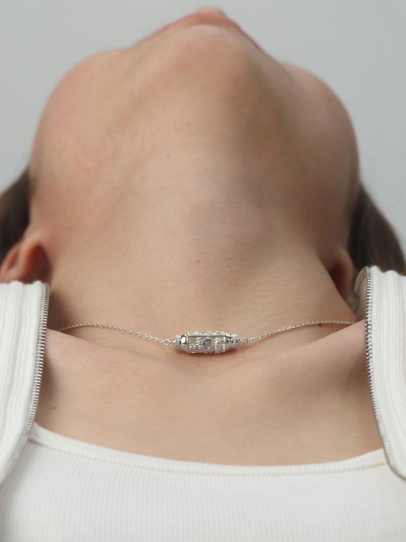 Vanimy Unity Ichthys Spinner Anxiety Relief Pendant Necklace - Image 3