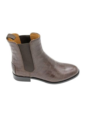 Bellas Brown Flat Boot