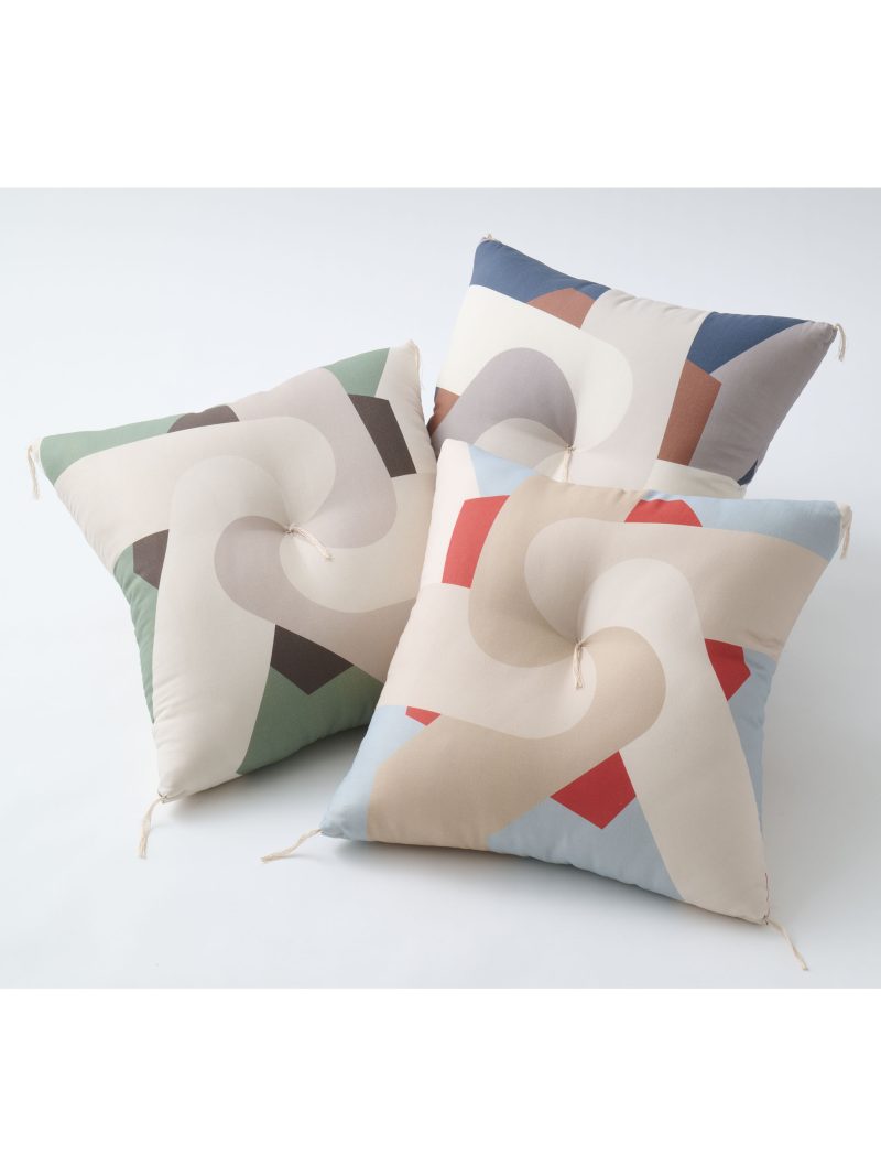 FUTON TOKYO Zabuton (Japanese Cushion) "COTTON WA" Square/Red - Image 4