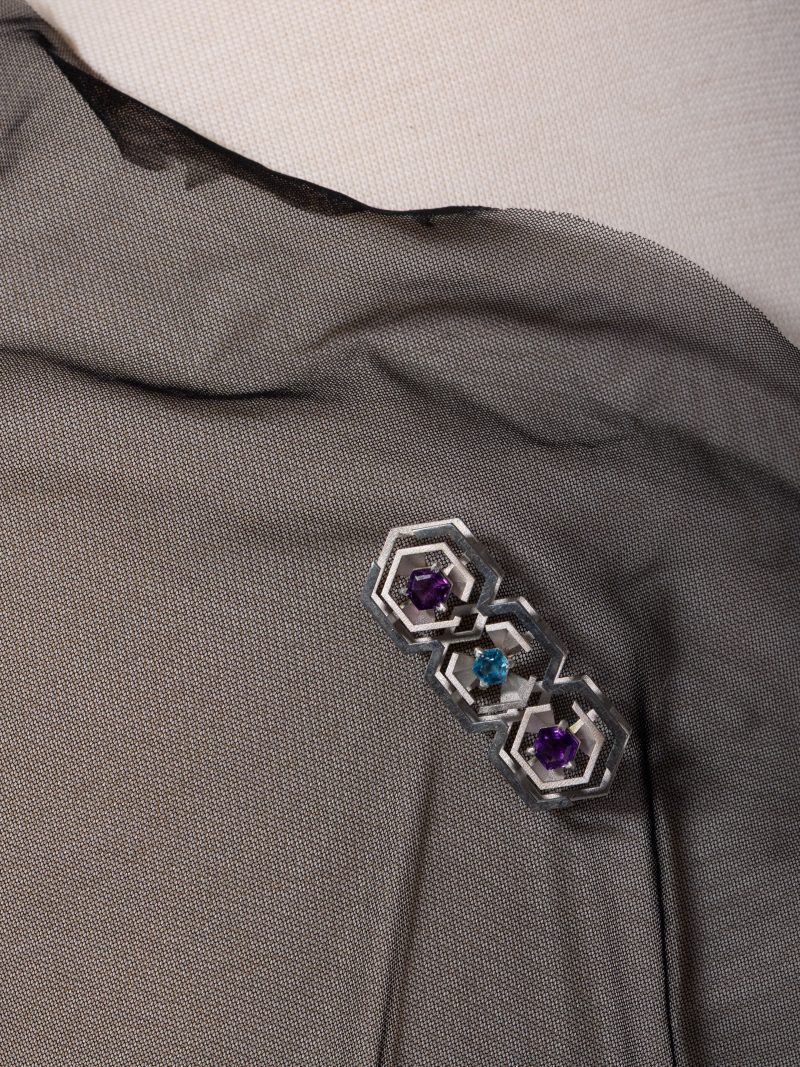 Label-X by Let’s Curate I PORTAL BROOCH - Image 4