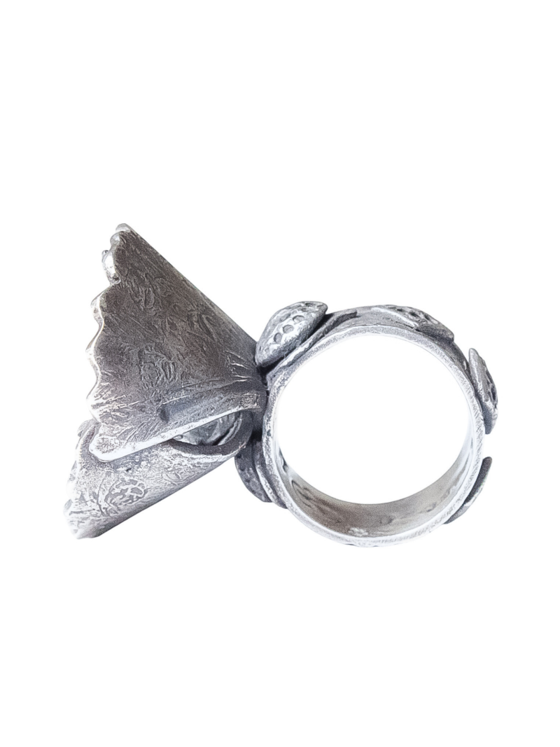 Heart Of Zena Silver Ring - Image 4