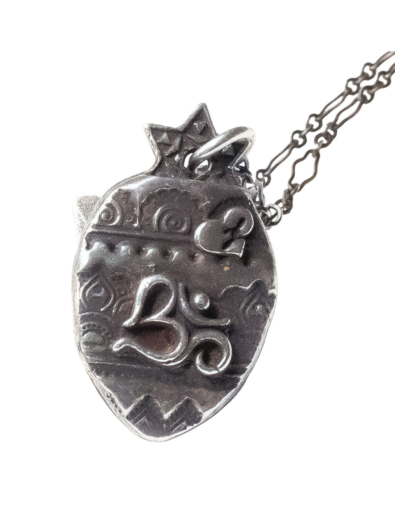 Heart Of Zena Silver Necklace - Image 2