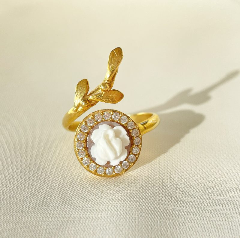 Studio Dust To Gold Wrap Rose Leaf Ring - Image 4