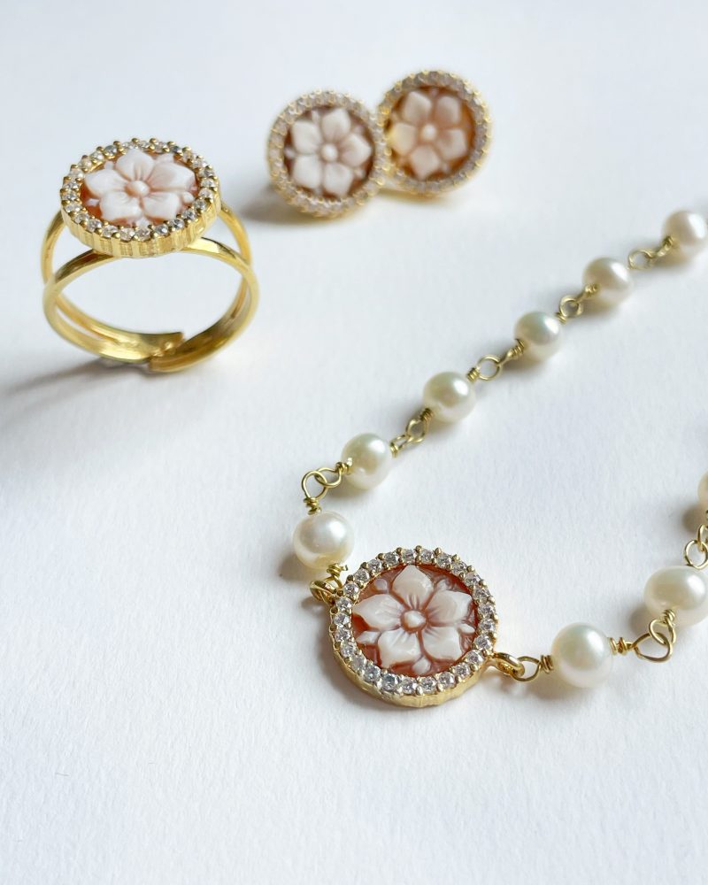 Studio Dust To Gold Annabelle Cameo Ring - Image 4