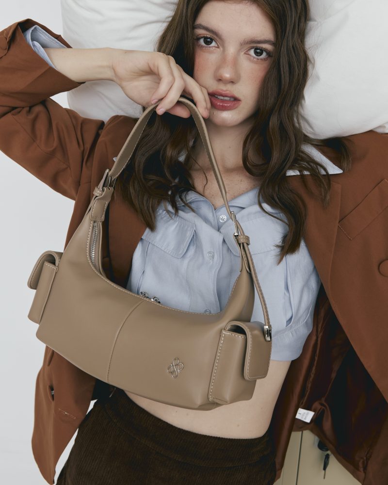 PATH T CHA Harper Hobo - Taupe - Image 4