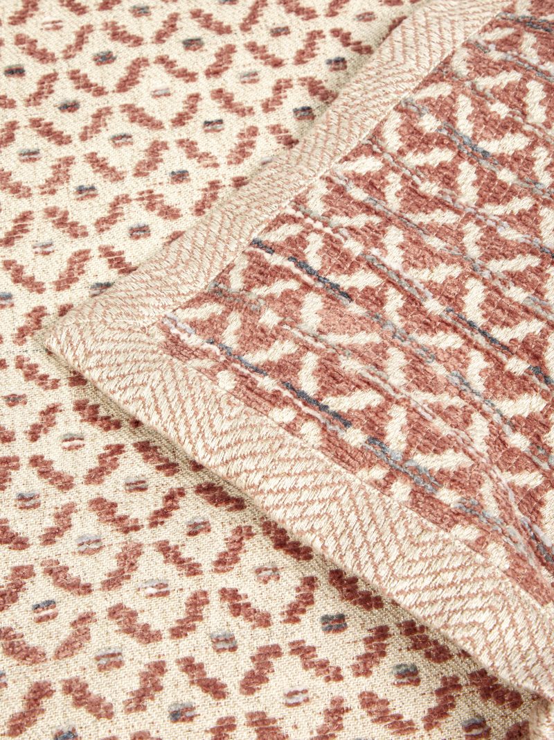 JORO Jacquard Throw In Terracotta - Image 2
