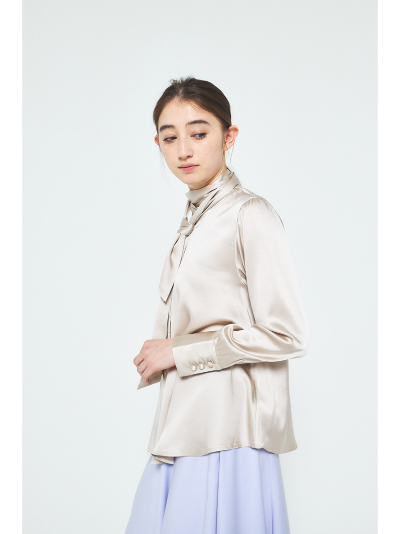 A.SHIMUS Beige Silk Bow Blouse - Image 4