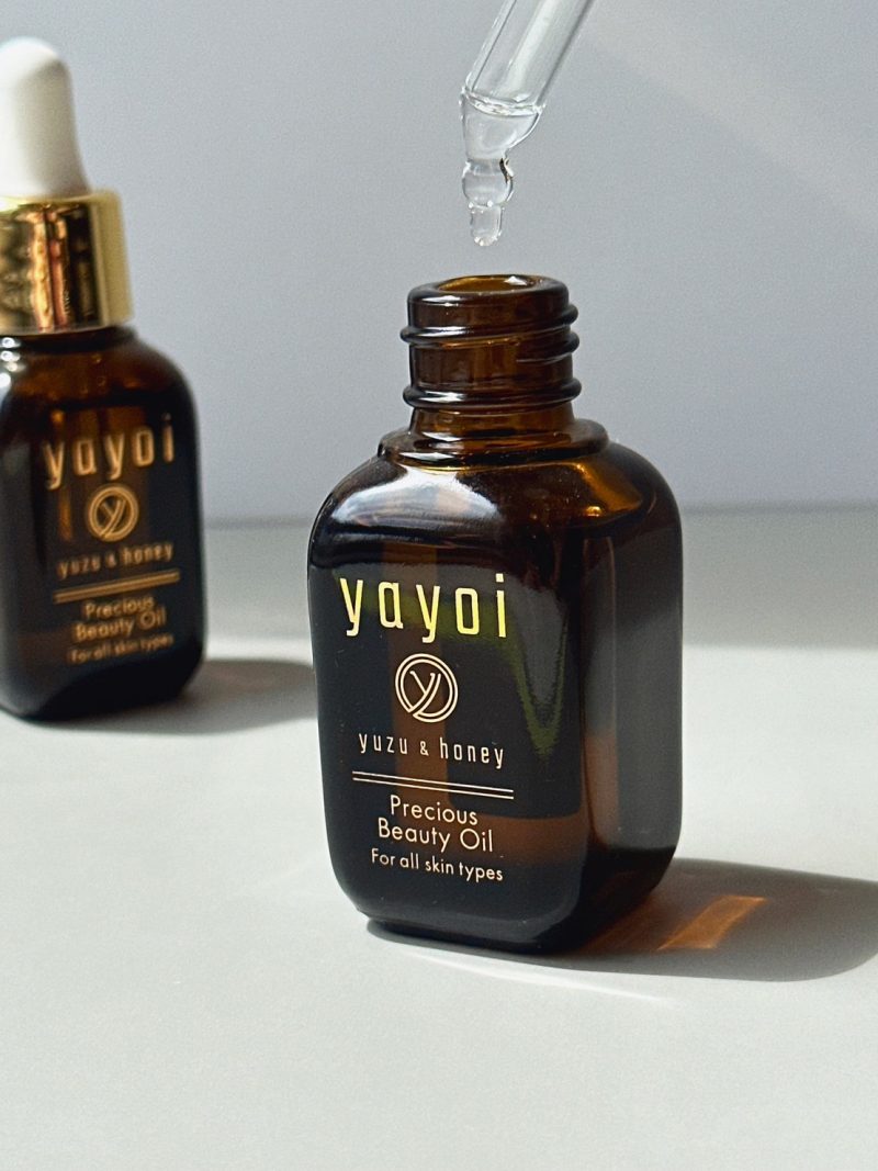 Yayoi Precious Beauty Oil 1.01 Fl Oz. (30mL) - Image 2