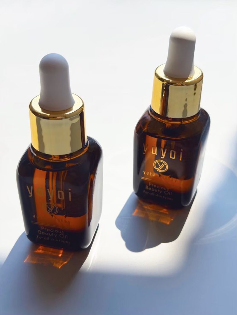 Yayoi Precious Beauty Oil 1.01 Fl Oz. (30mL) - Image 3